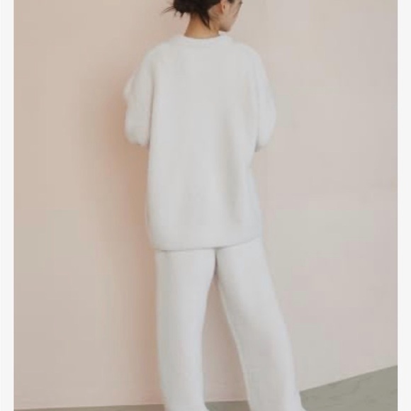 Women Cream Pajamas Set - Cozy Sleepwear - Picture 4 of 9